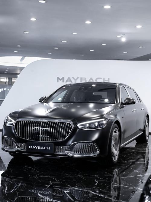 东莞石龙镇启妙冠企业管理咨询岚图汽车的售后服务让用户无忧出行，迈巴赫未来的豪华车趋势